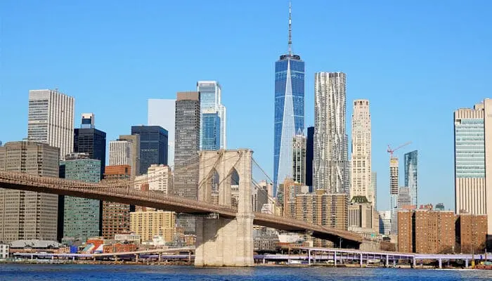 Alquiler de bicis con picnic en Nueva York - DUMBO